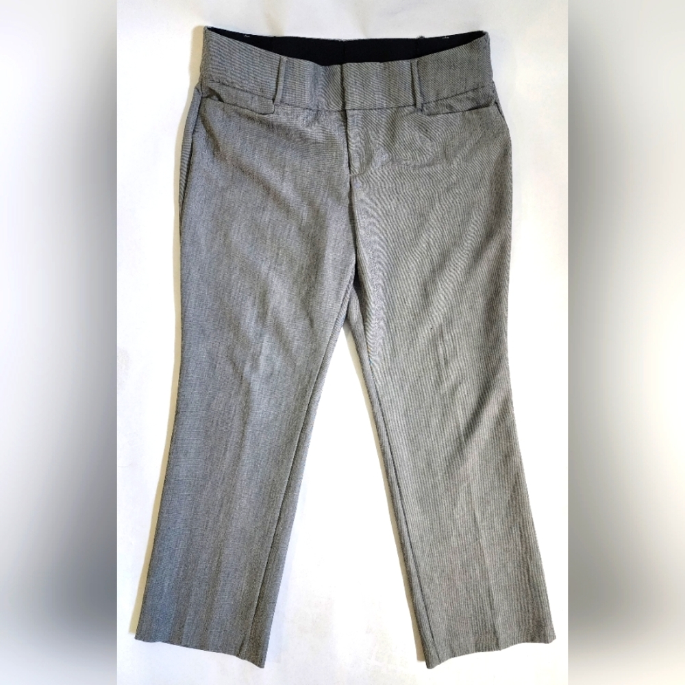 Womens Size 16 Apt 9 high rise Dress Pants with pockets and belt loops